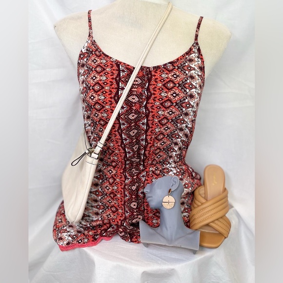 Romper - Picture 2 of 4